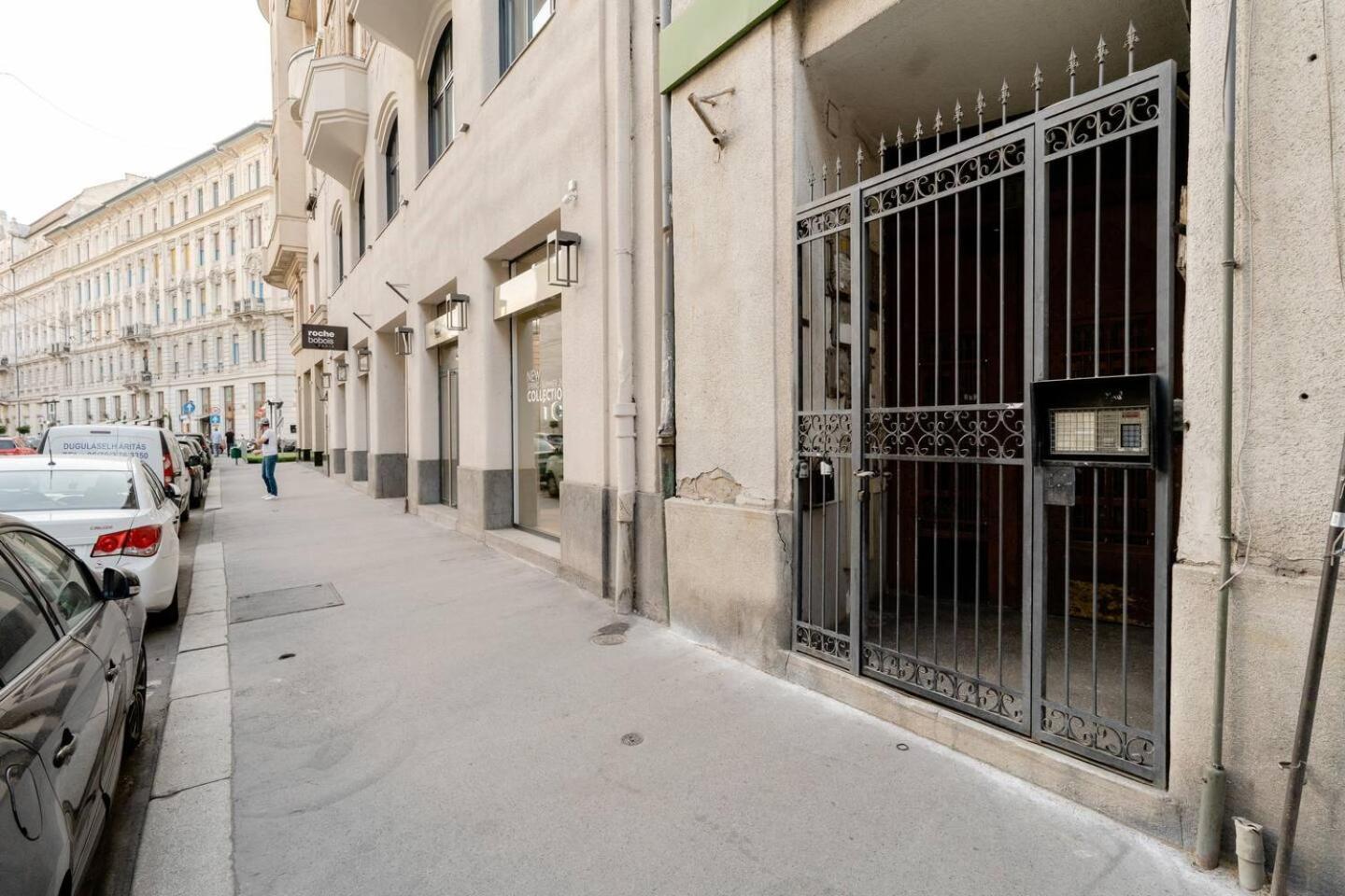 New! Central Location Flat By The Synagogue * Budapest