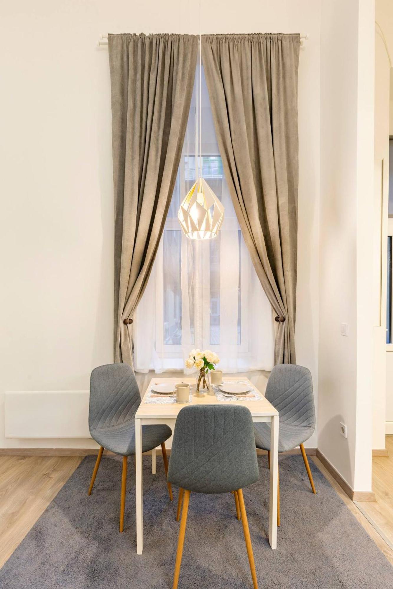 New! Central Location Flat By The Synagogue * Budapest