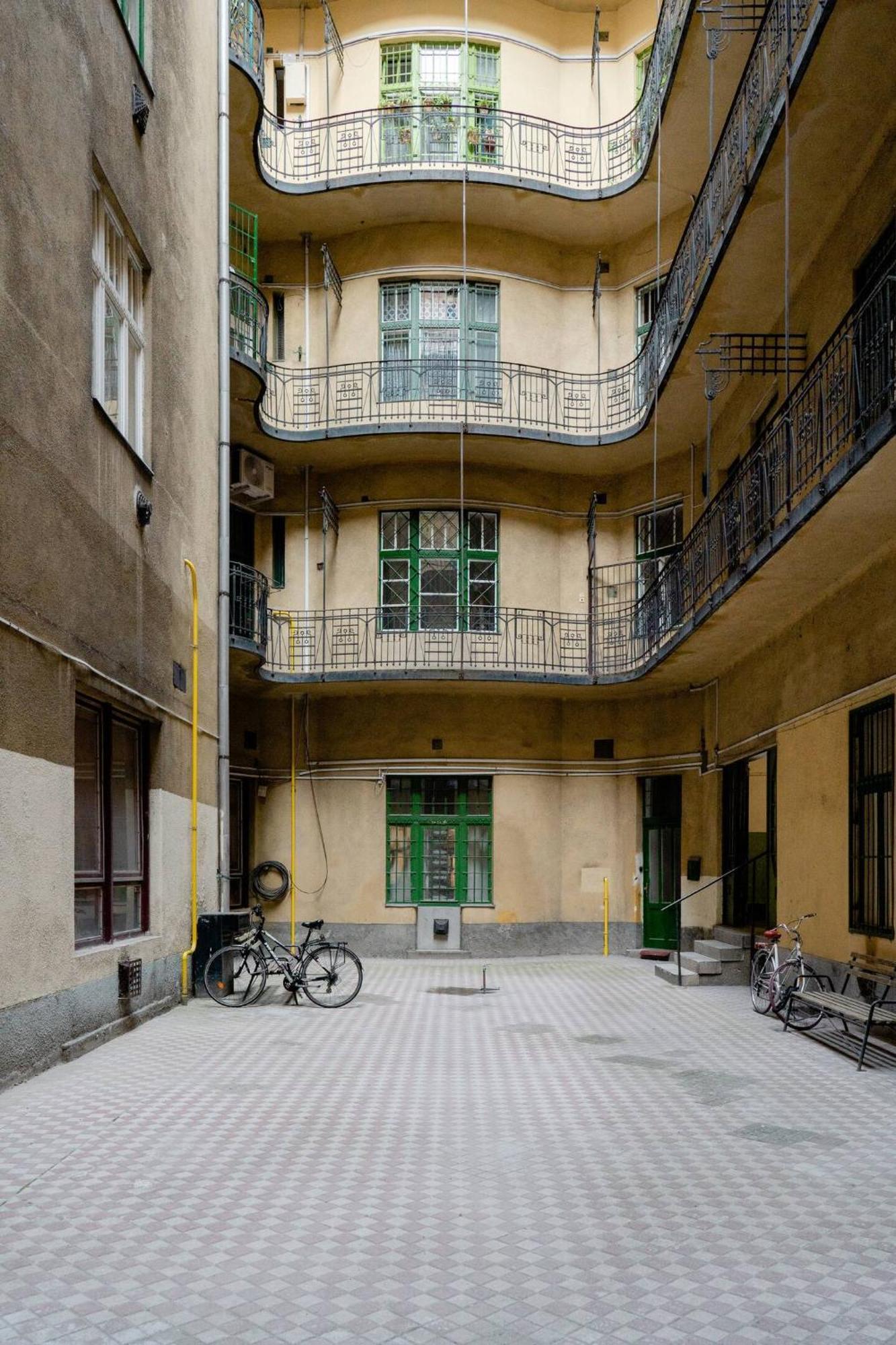 Apartment New! Central Location Flat By The Synagogue *
